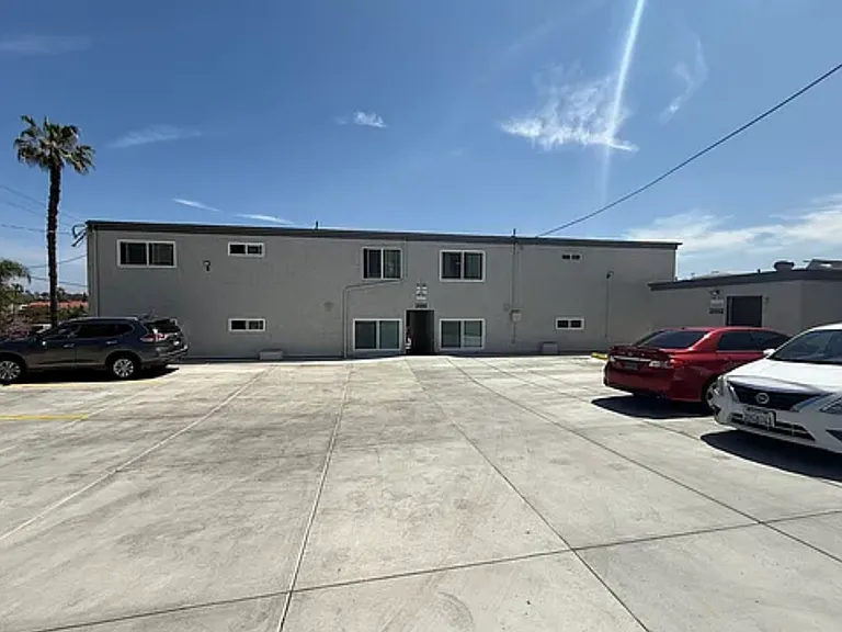 4590 Date Ave #7 — Photo 20