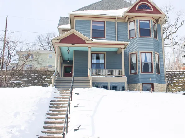 1083 Grove Ter, Dubuque, IA 52001