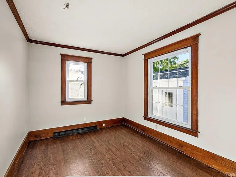 438 N Bailey St — Photo 24