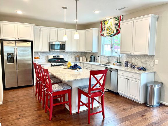3rd image of 514 Cavendish Way #Ceiz6e