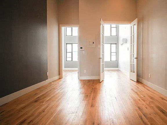 5th image of 186 Suydam St #3B