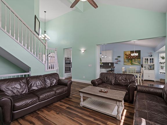 5th image of 1072 S 1875 W