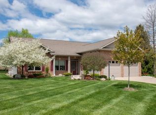 6320 Oak Ct, South Bend, IN 46614