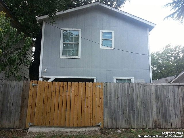 1st image of 125 Cometa St #2