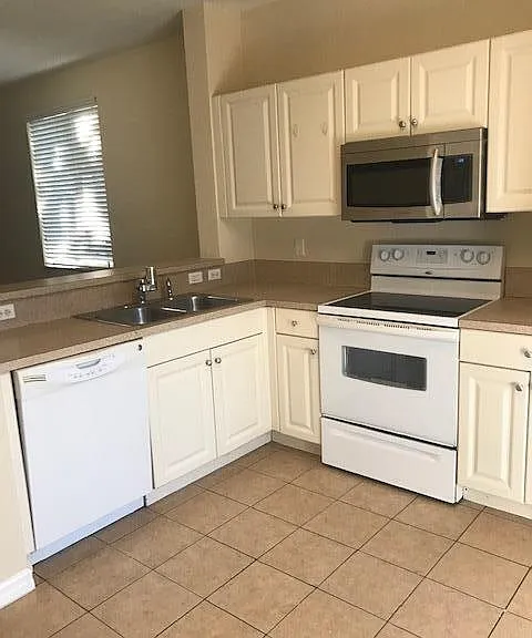 3511 Sonoma Dr — Photo 18