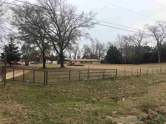4th image of 14629 Hwy 31 E