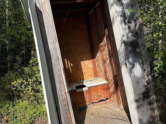 5th image of 2240 Himilaya Rd