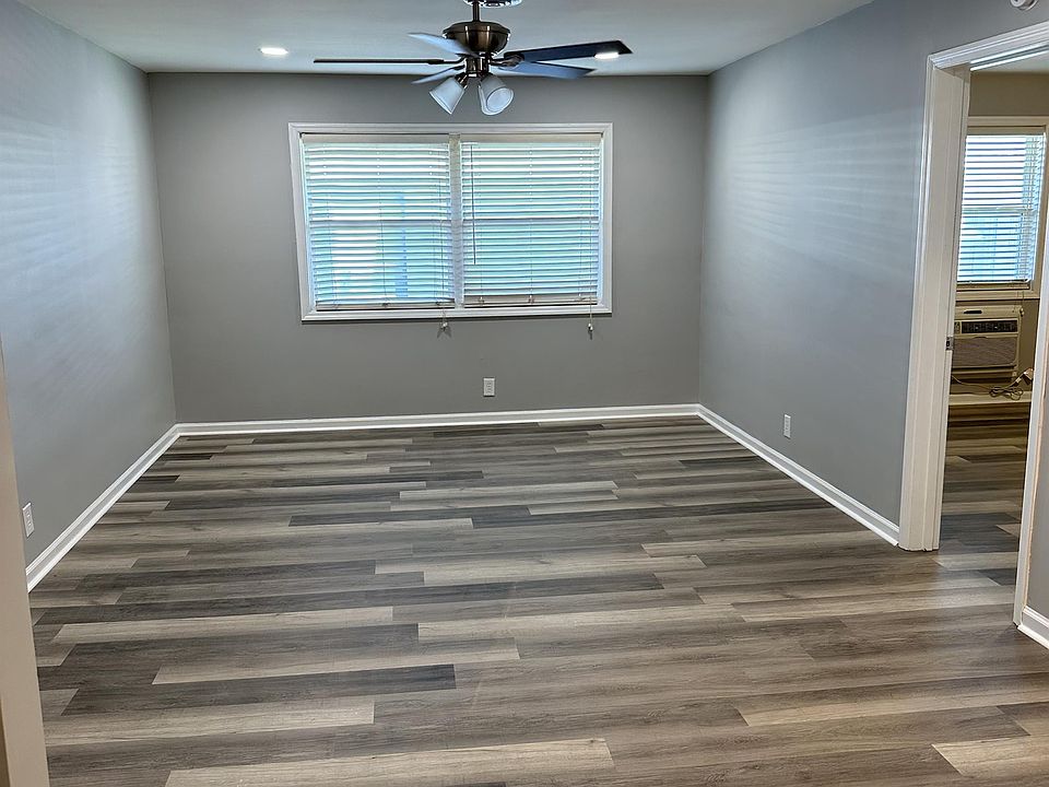 1st image of 2047 Coburn Blvd #9