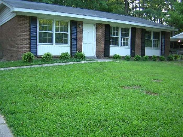 1710 Foxwood Drive, Garne