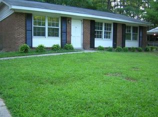 1710 Foxwood Dr, Garner, NC 27529