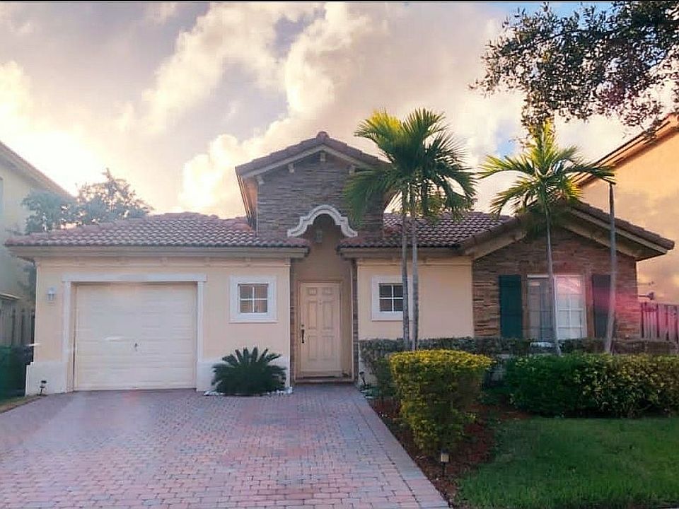 1st image of 22526 SW 94th Pl