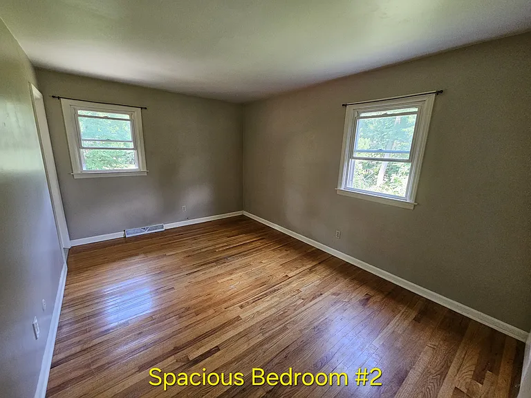 38 Brenda Ct #2 — Photo 13