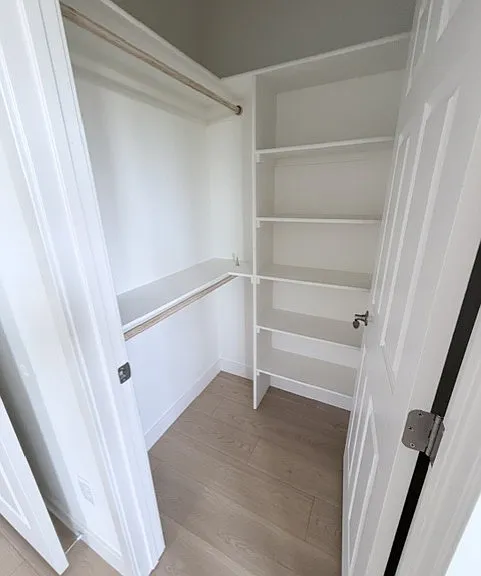 3226 Cambridge Rd — Photo 2