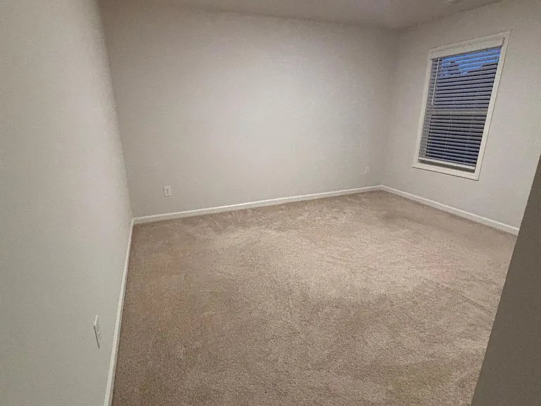 706 Broken Arrow — Photo 18