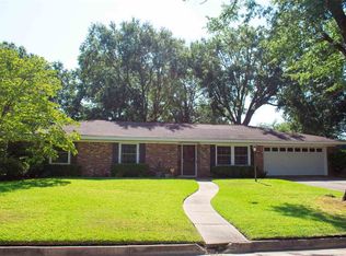 1904 Willis Dr, Longview, TX 75601