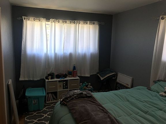 Bedroom 2 2/2