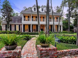 4 Lazee Trl, Houston, TX 77024