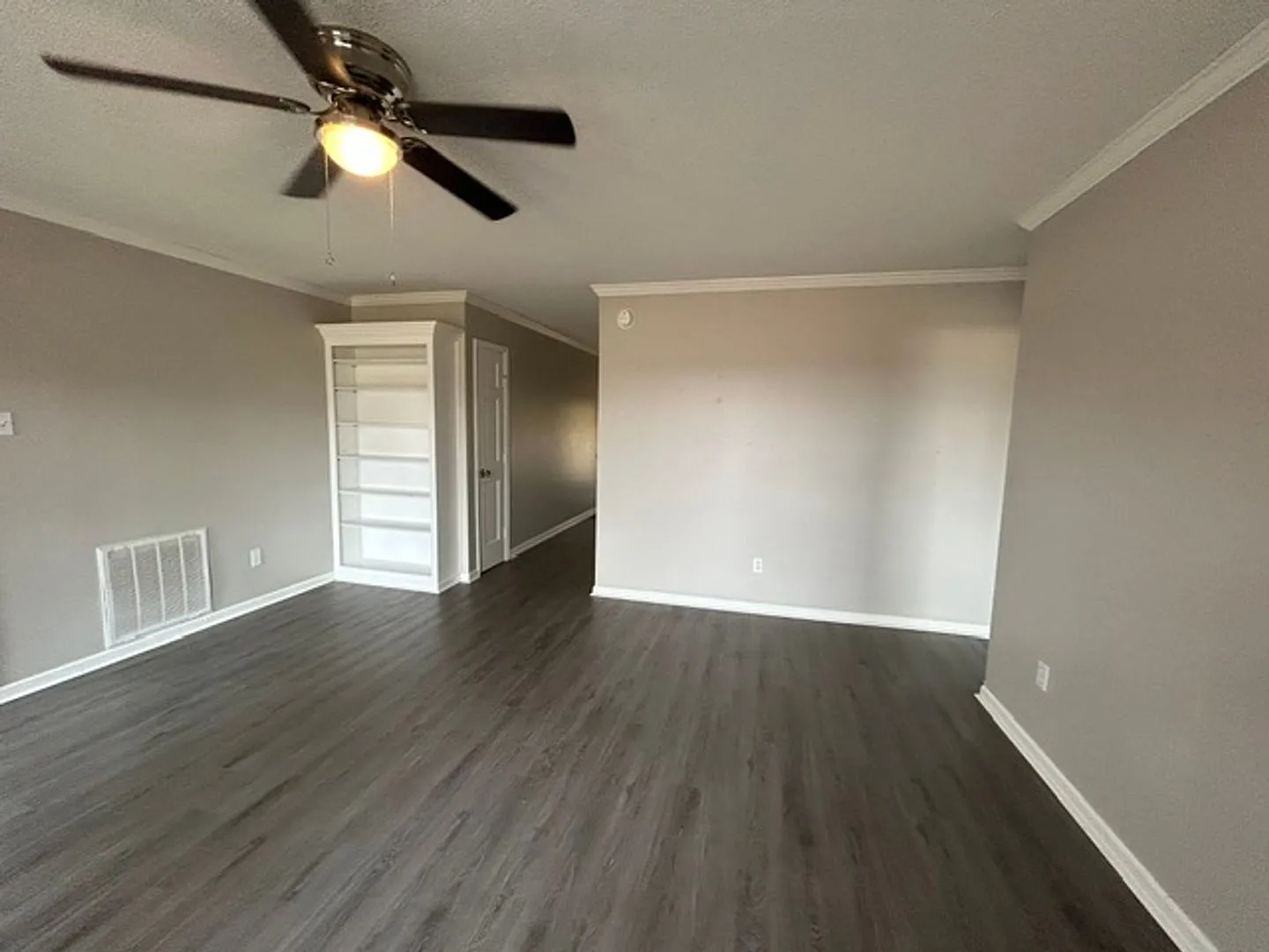 3 bed, 2.0 bath, 1424 sqft, $1,525 — Photo 3