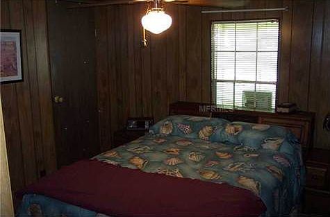 2nd image of 833 County Road 481b