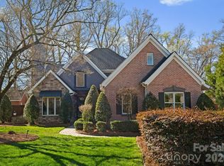 141 Sardis Ln, Charlotte, NC 28270