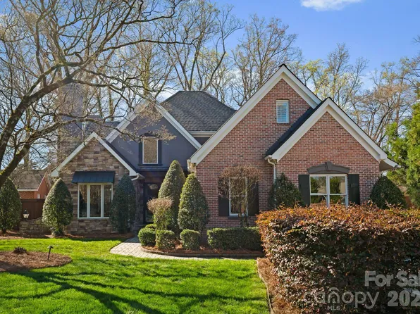 141 Sardis Ln, Charlotte, NC 28270