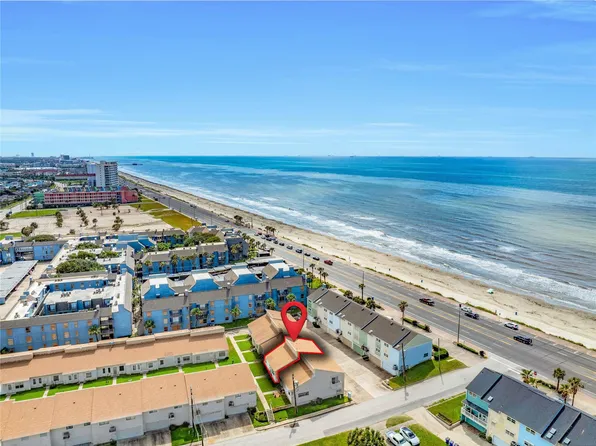 3700 83rd St APT 4, Galveston, TX 77554