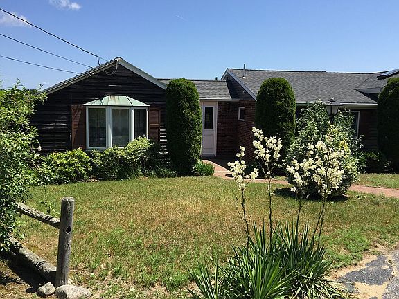 Partial view front of house