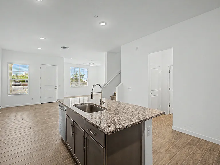 8232 E University Dr #104 — Photo 14