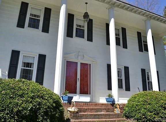 4th image of 3256 Black Creek Dr