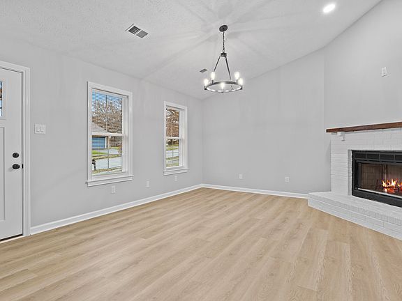 5th image of 2395 Stonewood Ln