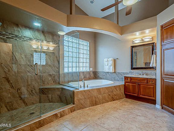 3rd image of 4201 E Fairfield Cir