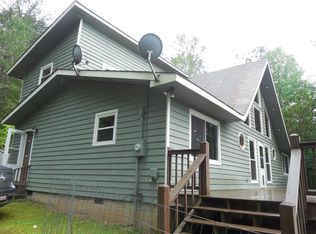 150 Marys Trl, Mineral Bluff, GA 30559