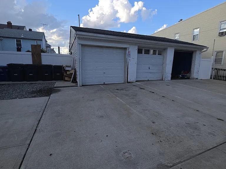 601 4th Ave #2 — Photo 17