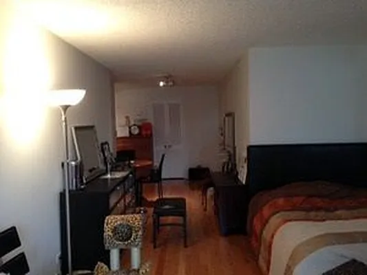 Rented by SNS Realty, Inc. | media 9