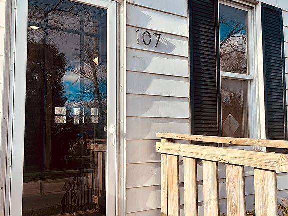 2nd image of 107 E Fisher St