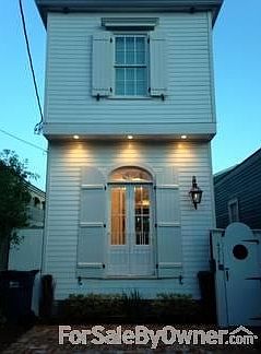 Professional Lighting and Landscaping