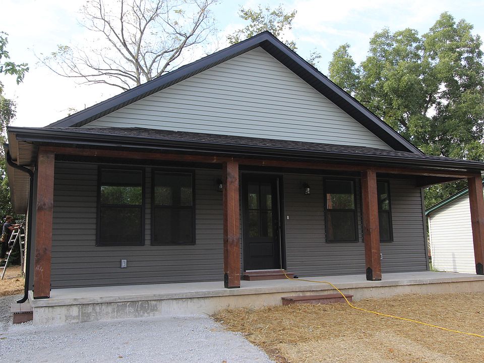 1st image of 512 E Sunshine Drive