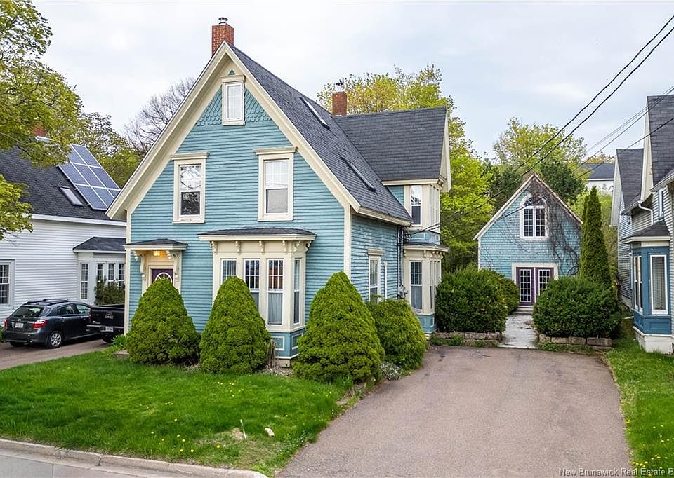 1st image of 3 Squire St