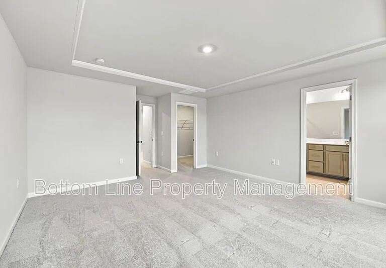 2312 Kasota Ln — Photo 30