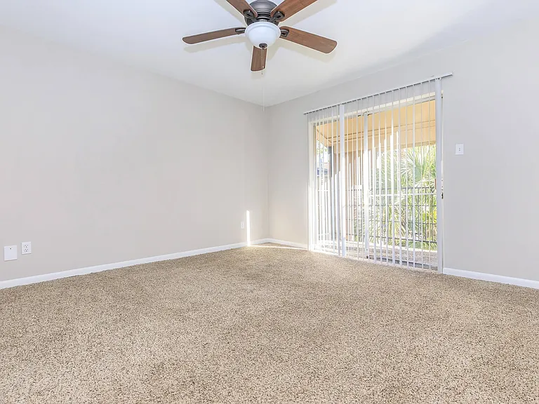 Serenity Apartments — Photo 9