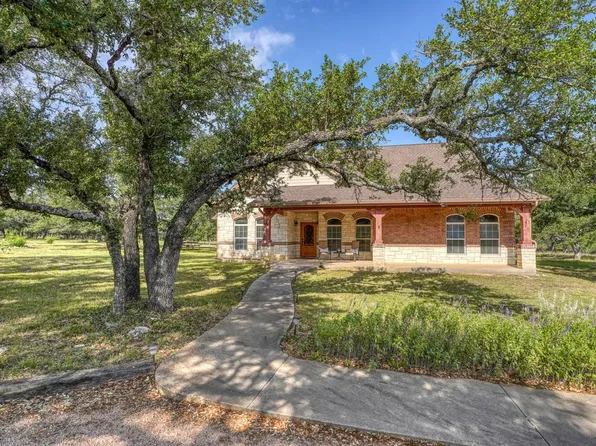 1050 Twisted Oak, Horseshoe Bay, TX 78657