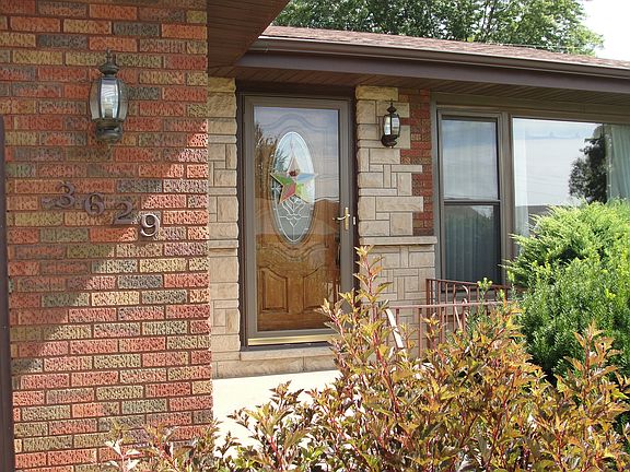 4th image of 3629 Briarwood Dr