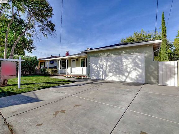 2nd image of 253 Mariposa Dr