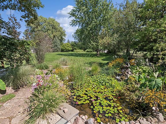 3rd image of 1540 Bellechase Dr