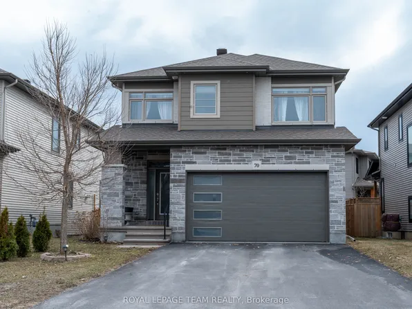 70 Morris St, Carleton Place, ON K7C 0H1