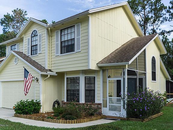 3rd image of 3903 Karissa Ann Pl E