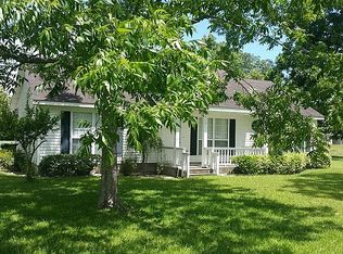 513 Pauline Ave, Ray City, GA 31645