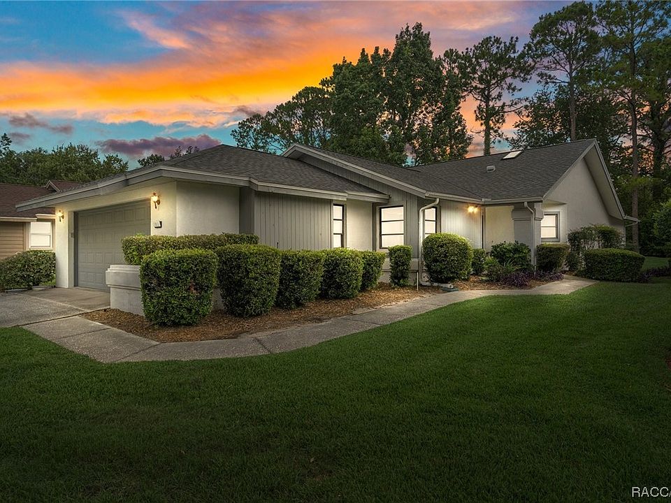 1st image of 1 W Medinah Dr