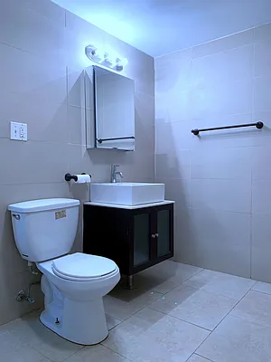 Rented by Bold New York | media 11