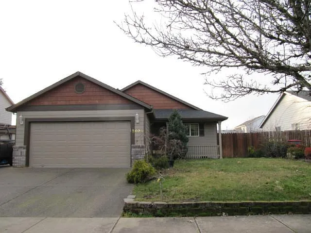 3035 NE Buel Dr. — Photo 1